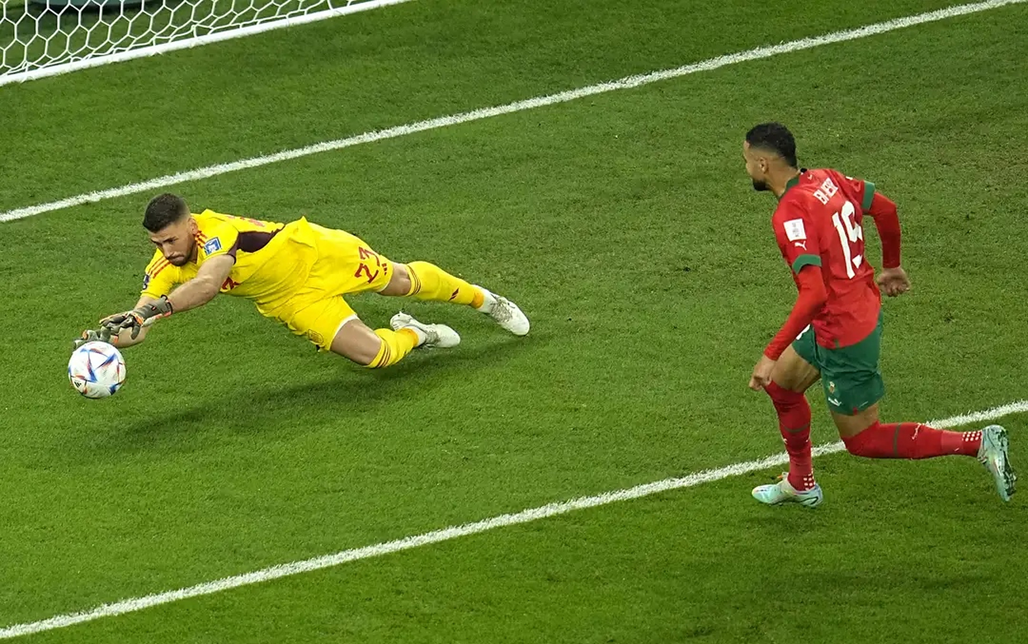 比利时鏖战摩洛哥，C罗刷新纪录