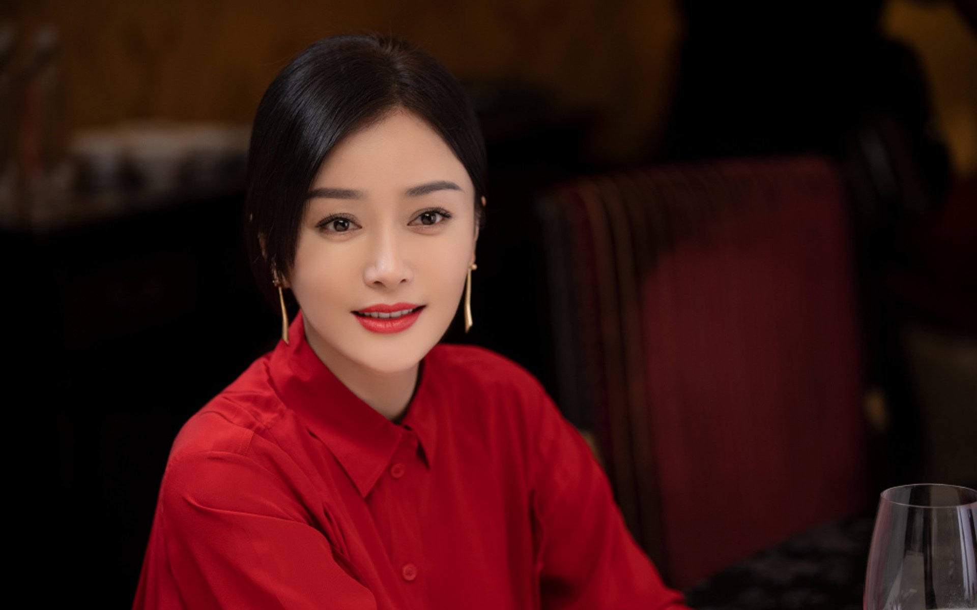 开云体育app-南美旋风横扫沙漠,2026世界杯强强对话,秘鲁碾压阿联酋,阿方索戴维斯一剑封喉